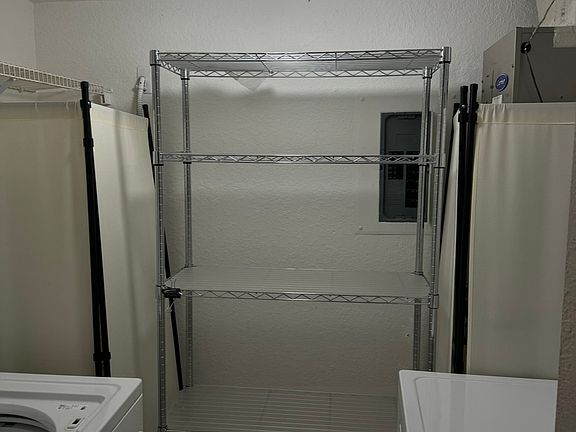5th image of 6490 Aragon Way APT 204
