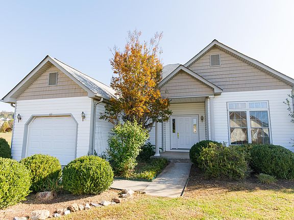 2nd image of 83 Macel Dr