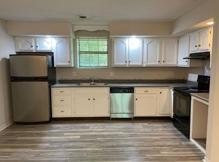 8909 Fox Lonas Rd, Knoxville, TN 37923