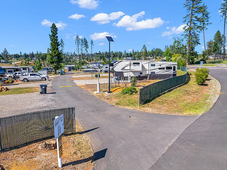 1080 Pearson Rd #1 — Photo 14