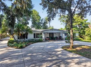 414 W 12th Ave, Mount Dora, FL 32757