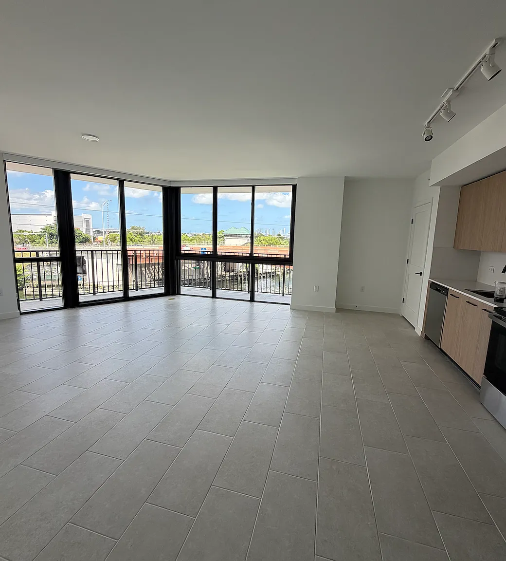 2 bed, 1110 sqft, $2,950 — Photo 1