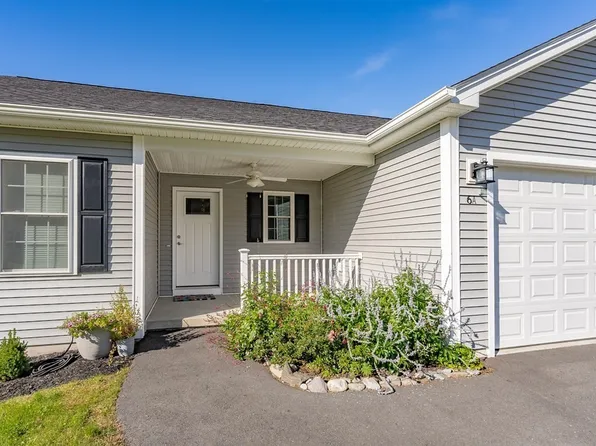 6 Gray Lock Ln #A, South Deerfield, MA 01373