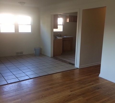 2nd image of 22933 Gaukler St