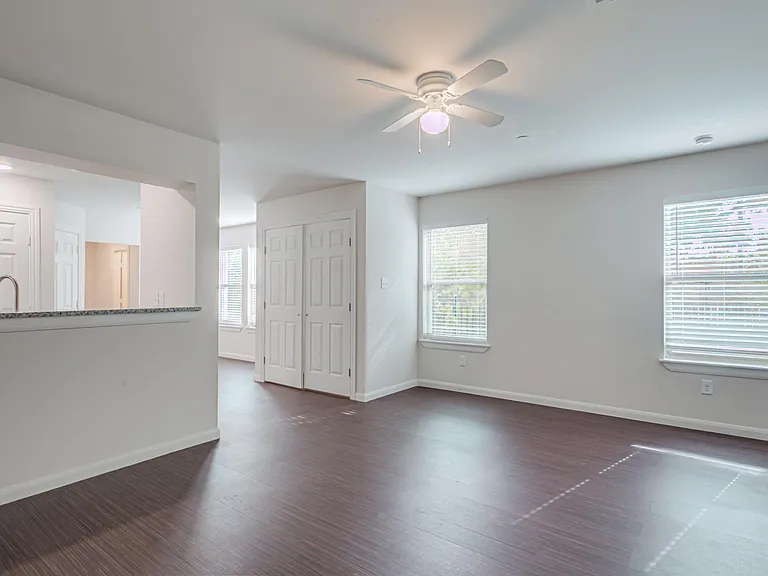 3518 Milan St — Photo 2