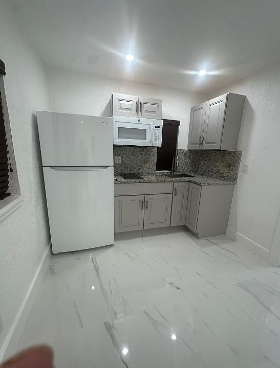 1st image of 3020 NW 26th St #2B