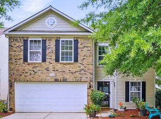 1332 Waterlily Ln, Charlotte, NC 28262