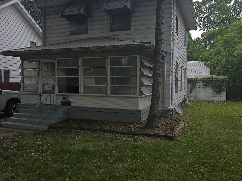 1st image of 3721 Loveland Rd