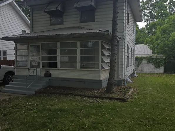 3721 Loveland Rd, Youngstown, OH 44502