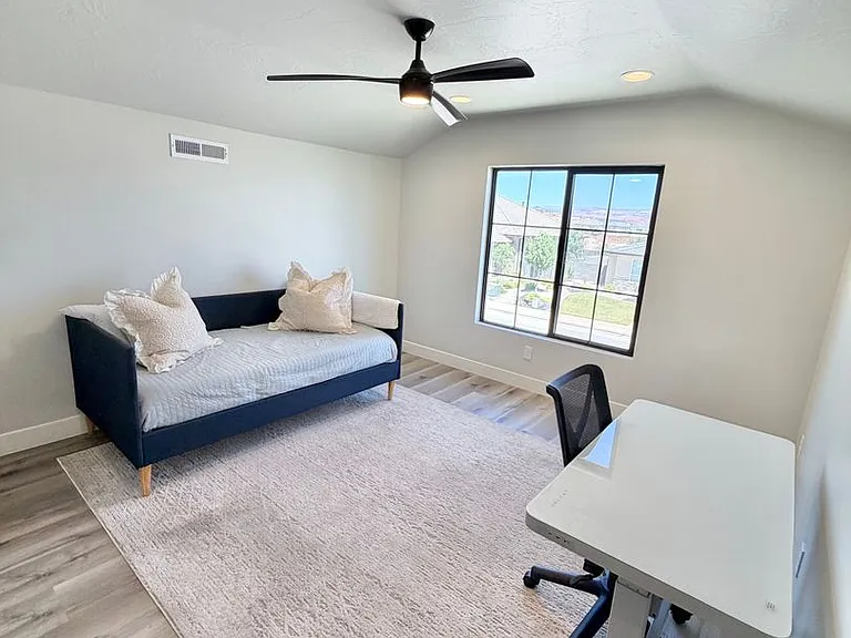 3134 E Blue Heron Dr — Photo 45