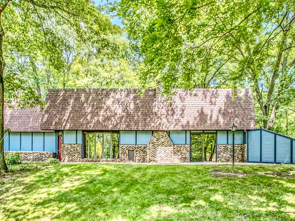 23360 Bedford Rd N, Battle Creek, MI 49017