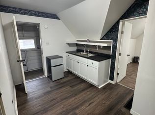 1702 Marine St, South Bend, IN 46613