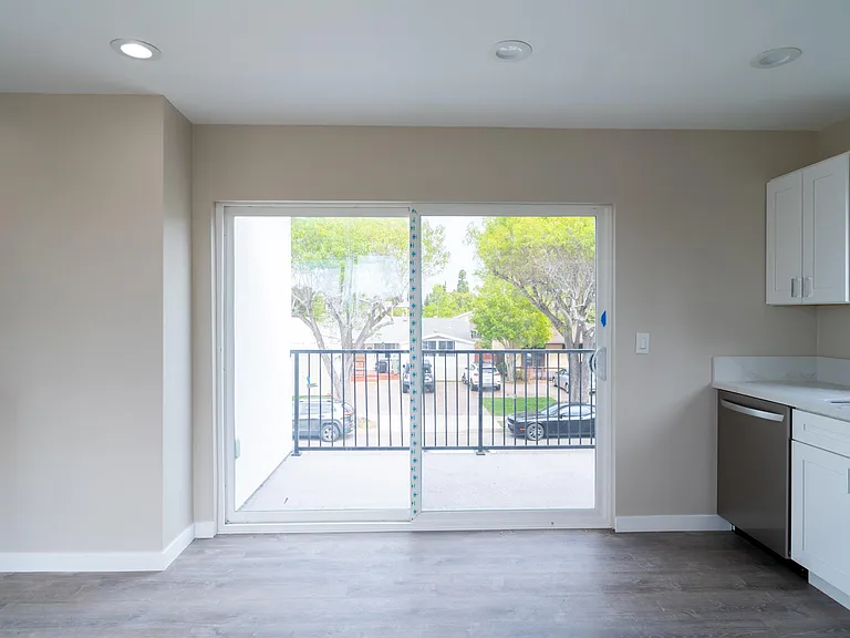 5350 Redding Rd — Photo 17