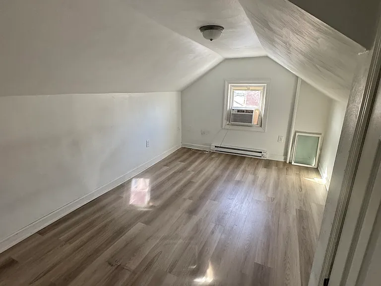 603 Strand Rd NE #3 — Photo 15