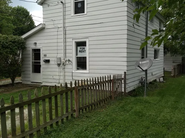 103 Elm St, Valparaiso, IN 46383