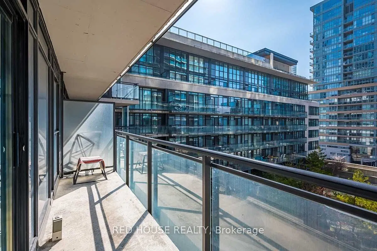 2 bed, $2,950 — Photo 1