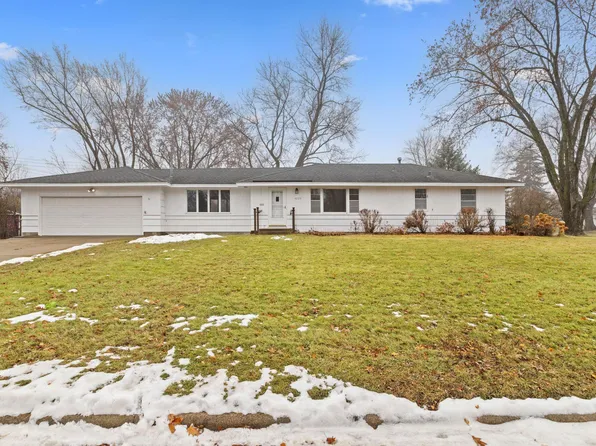 3225 W 81st St, Bloomington, MN 55431