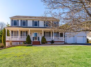 40 Hannah Lee Rd, Barnegat, NJ 08005