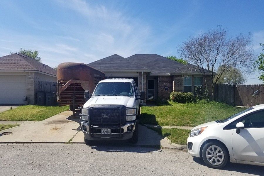 1st image of 131 Clydesdale Ln