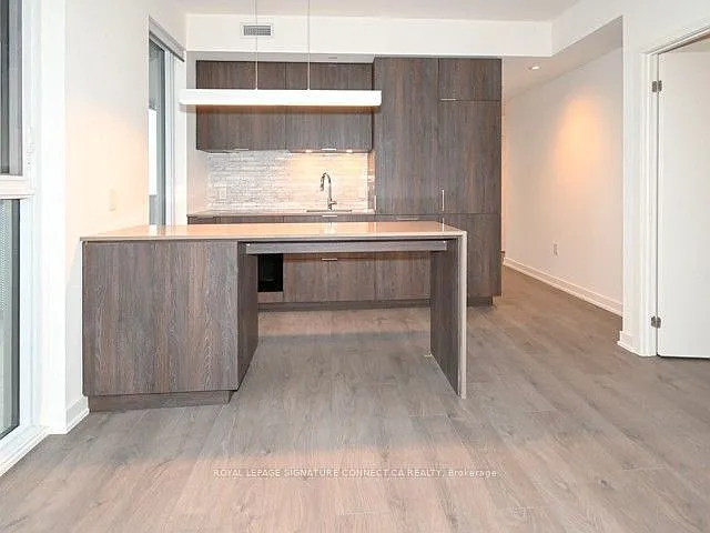 20 Richardson St #3510 — Photo 3