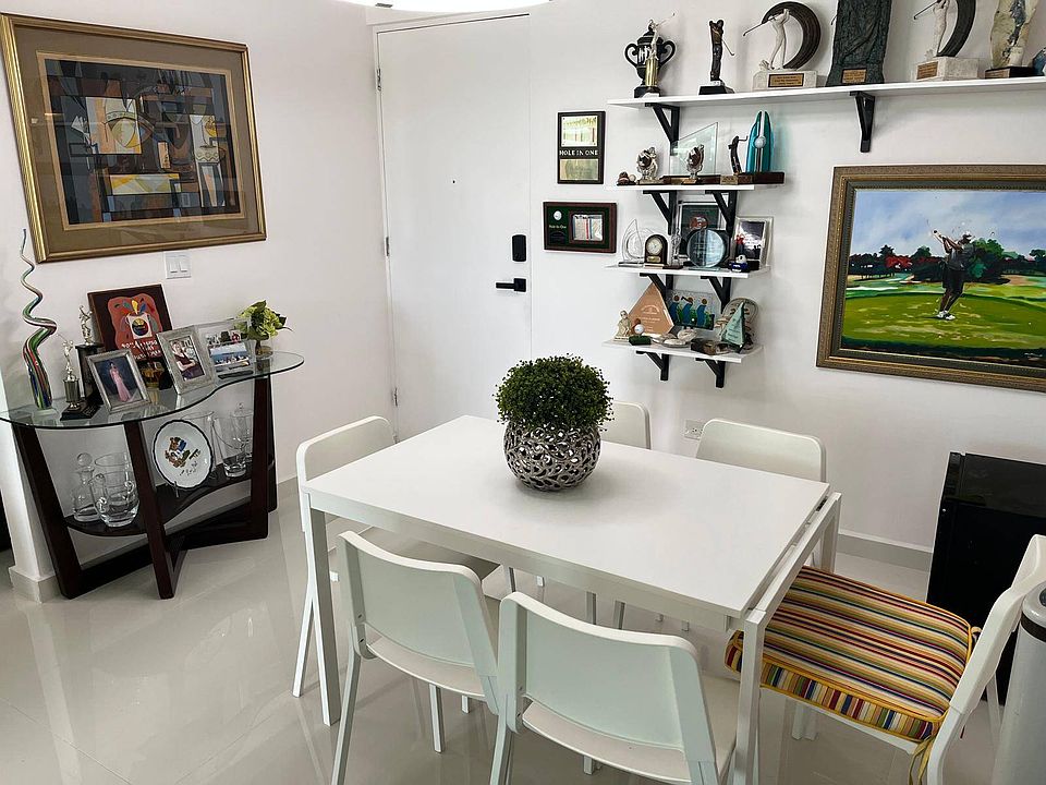 2nd image of Atrium Park APT C-704