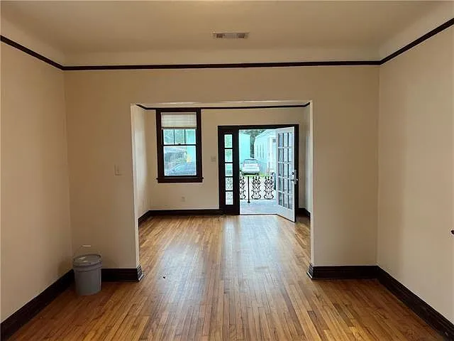 1216 Leonidas St — Photo 4