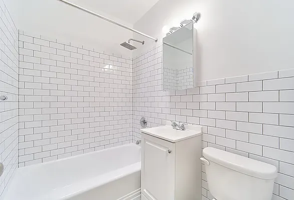 Rented by Living New York | media 12