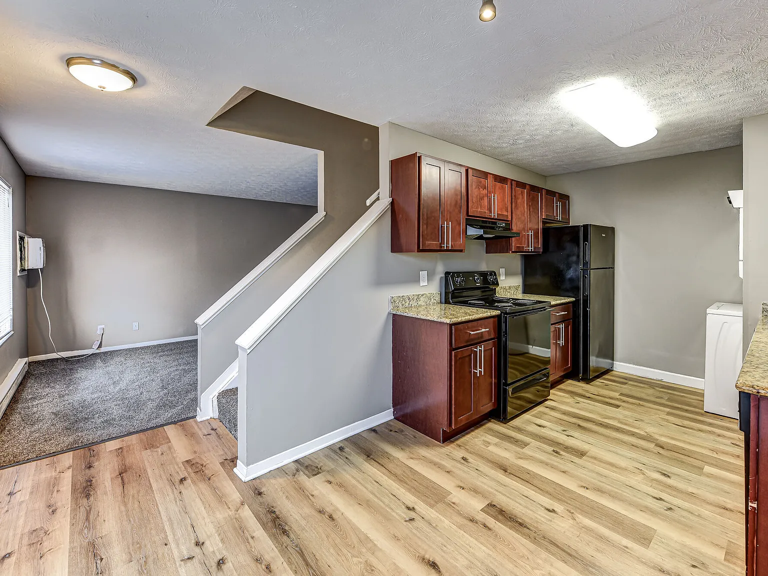 Wyndham Ridge Townhomes — Photo 4