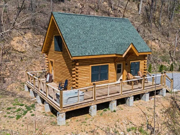 2823 Spurling Hill Way, Sevierville, TN 37862