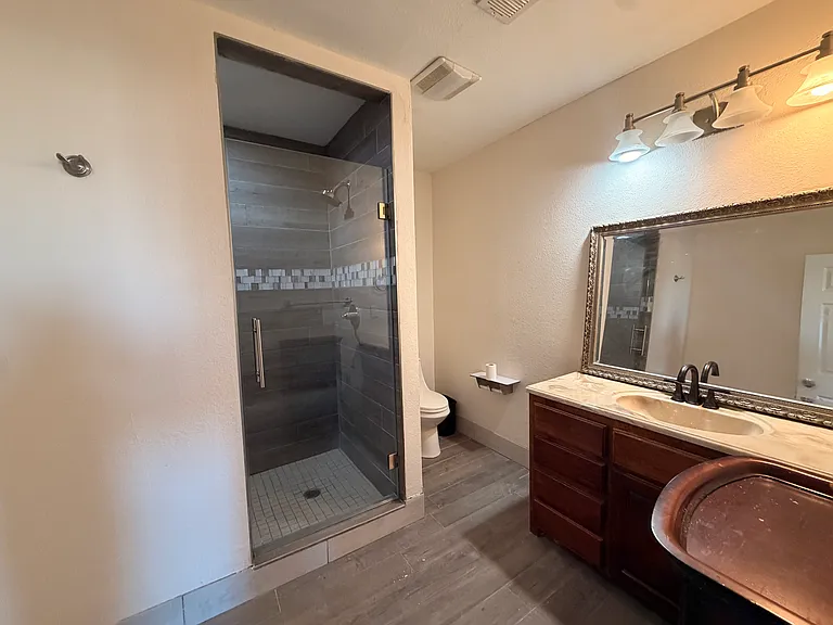 2111 Deerfield Dr — Photo 12