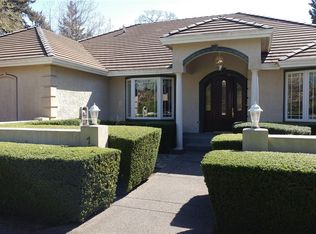 12019 Nyanza Rd SW, Lakewood, WA 98499