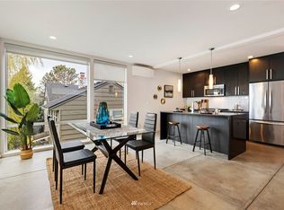 3010 B 31st Ave W, Seattle, WA 98199