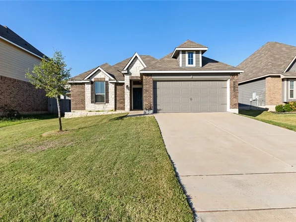 2913 Samson Dr, Lorena, TX 76655