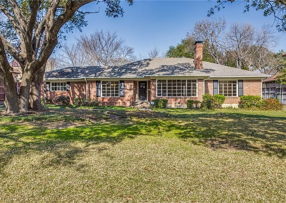 1st image of 4217 Woodfin Dr