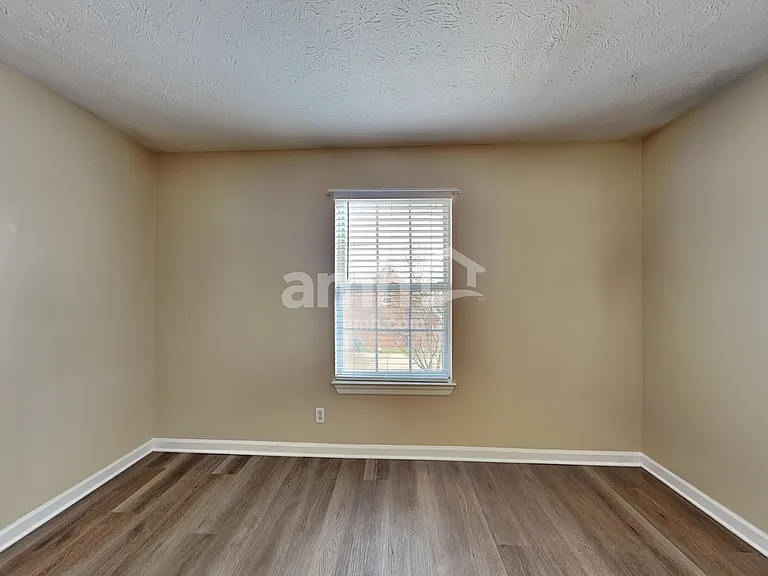 1612 E Blairmont Dr — Photo 20