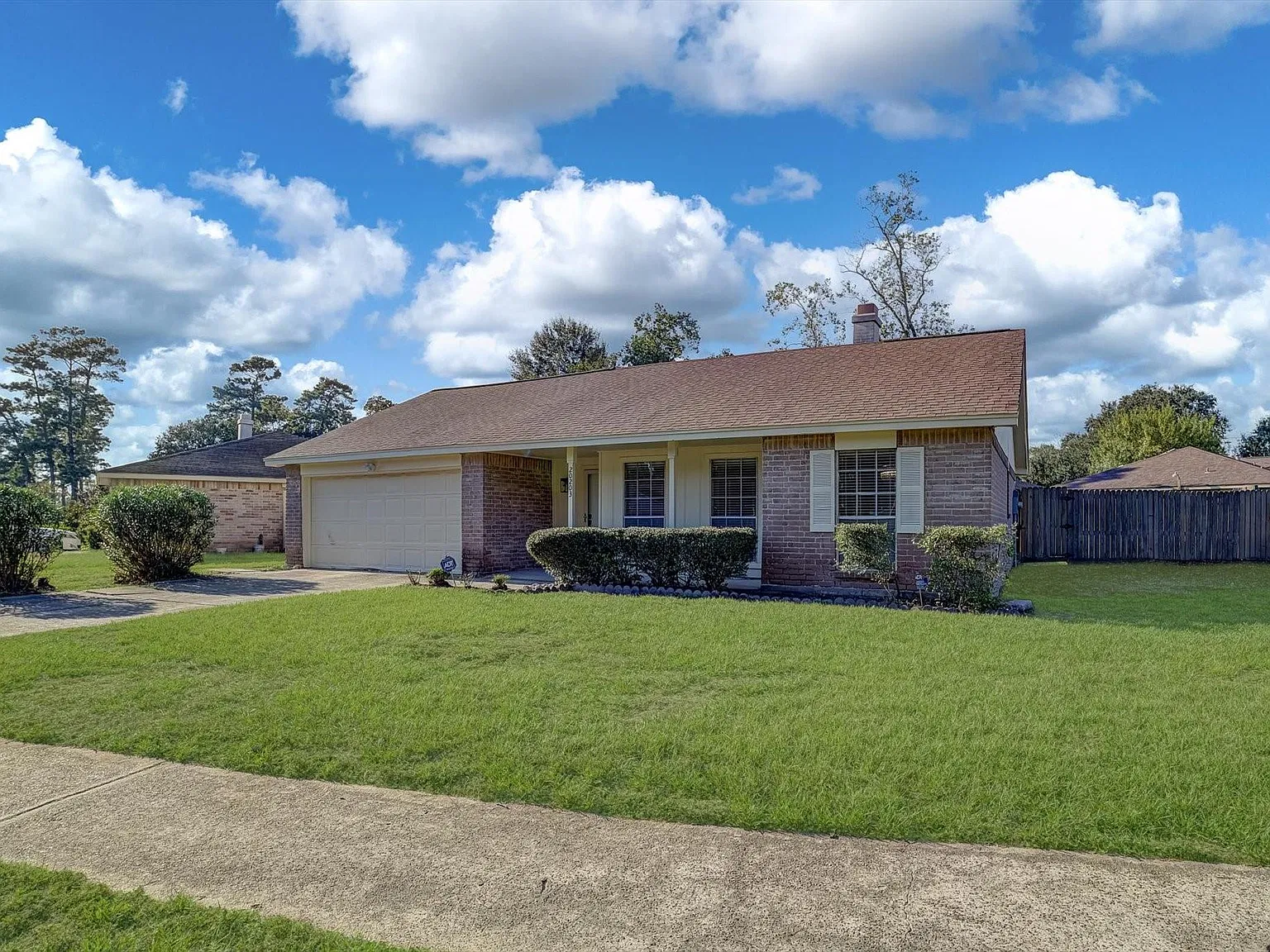 4 bed, 2.0 bath, 1772 sqft, $2,000 — Photo 3