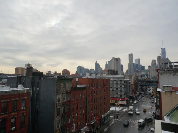 136 East Broadway #7C, New York, NY 10002