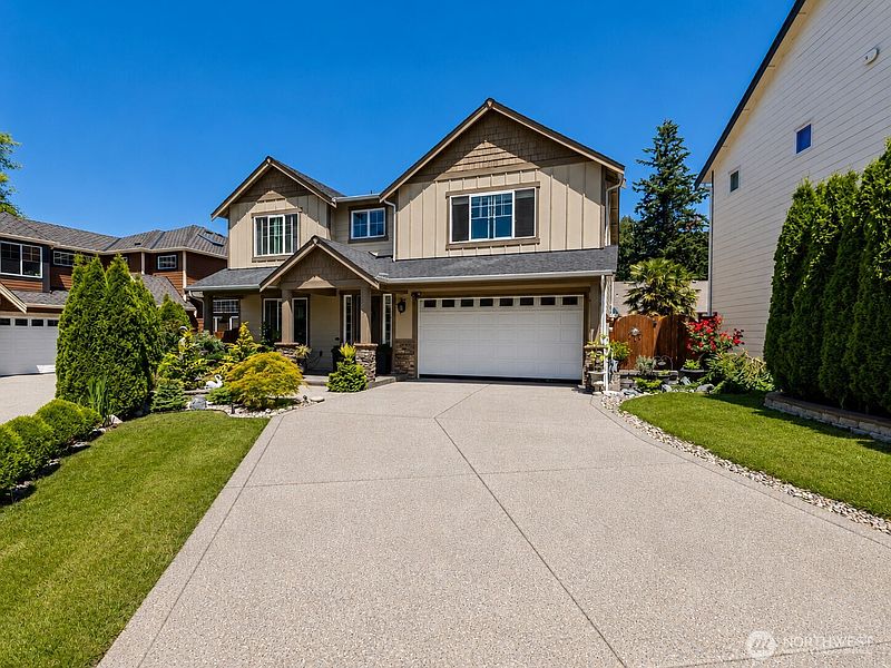 2nd image of 13814 41st Avenue W
