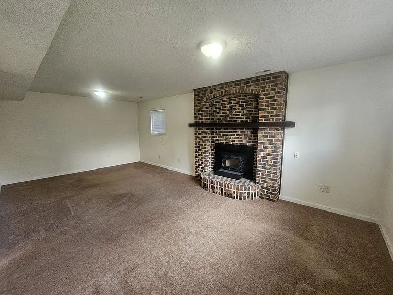 1617 Centaur Cir — Photo 10