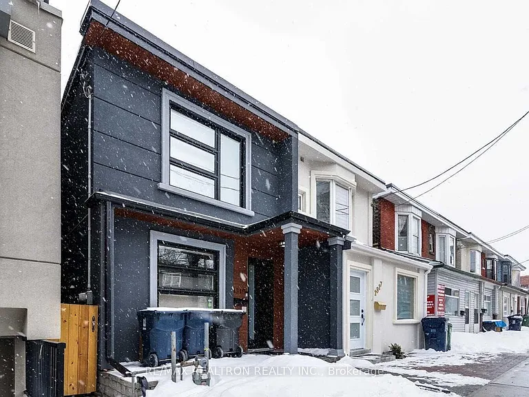 1319 Gerrard St E #LOWER — Photo 1
