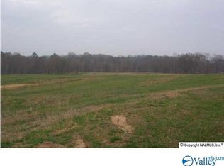 99 Lester Dr, Boaz, AL 35957