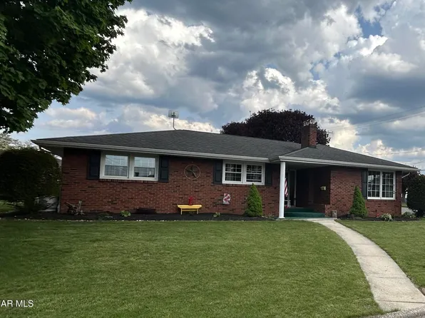 223 S Mulberry St, Martinsburg, PA 16662