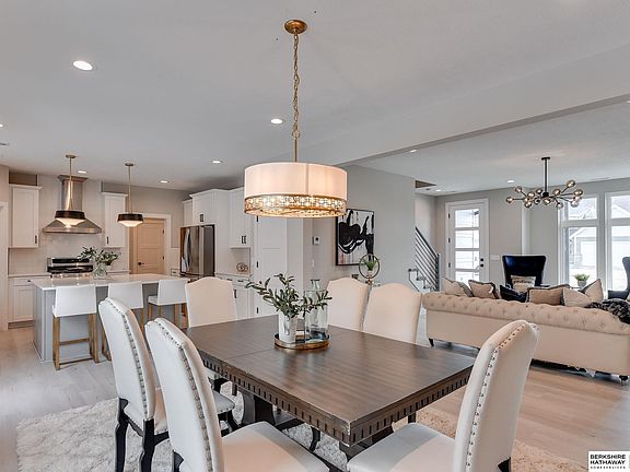2nd image of 23816 Harvest Heights Cir