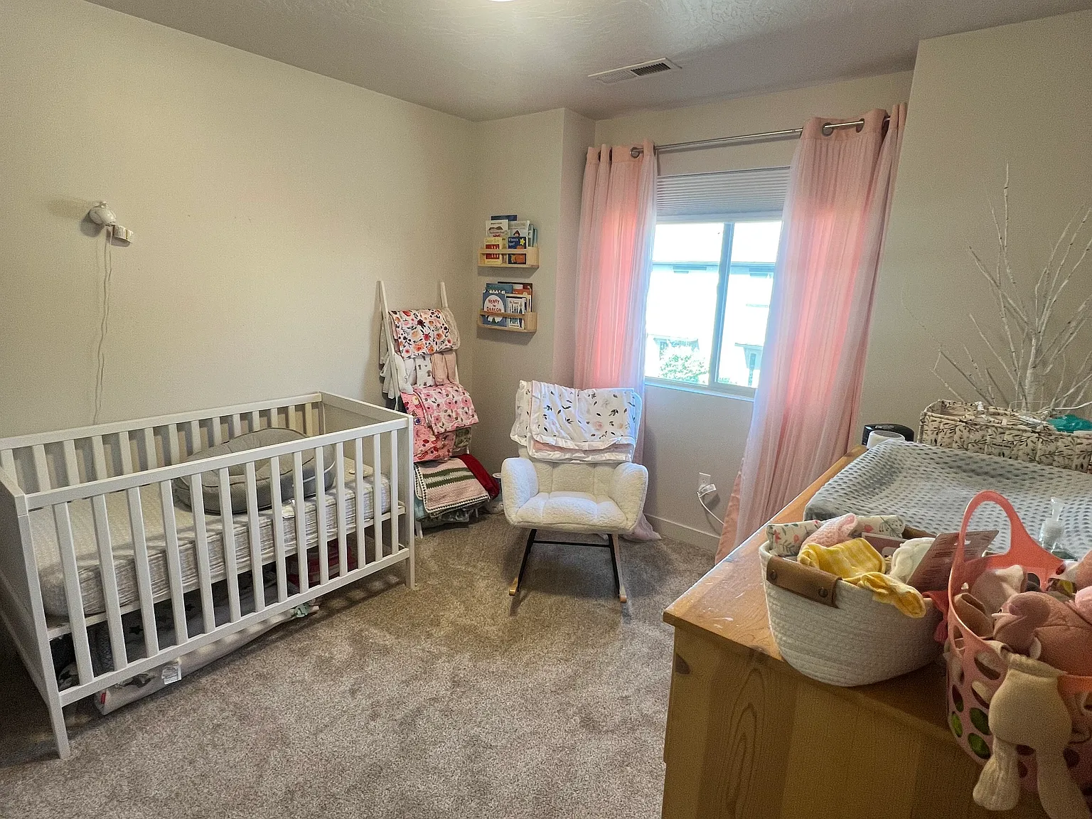 184 W 300 N — Photo 3