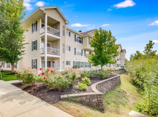 168 River Rd APT 135, Andover, MA 01810