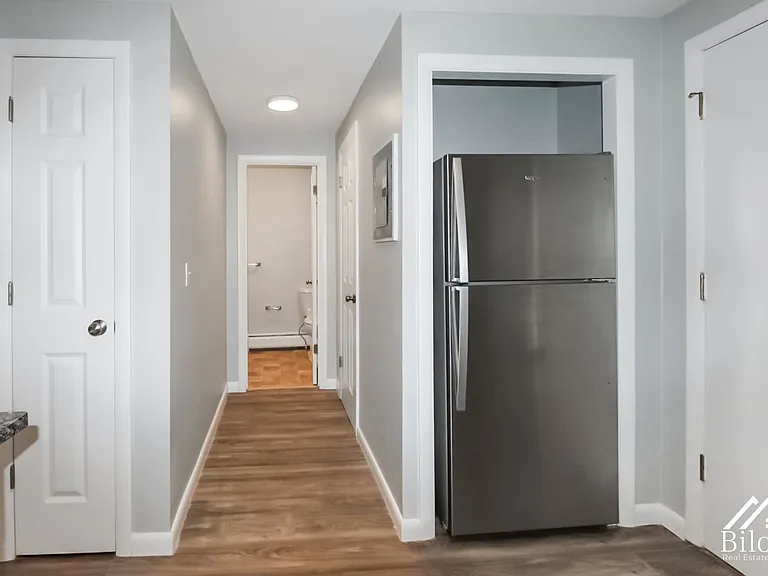 Prospect Street Apartments — Photo 12