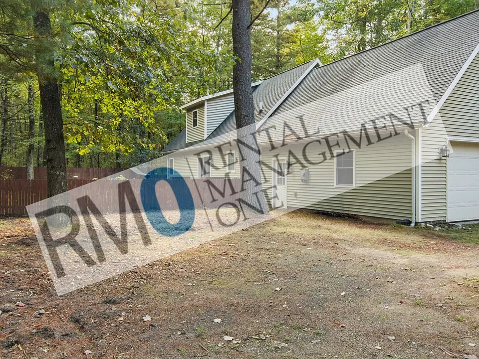 6984 Aarwood Trl NW