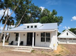 307 N Independence Hwy, Inverness, FL 34453
