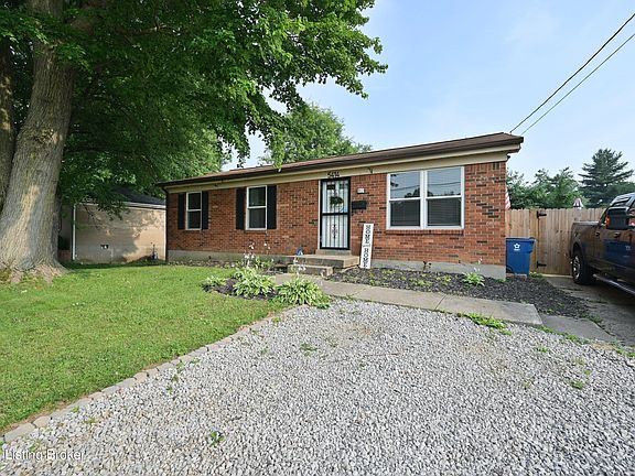 2nd image of 5414 Alicante Ln