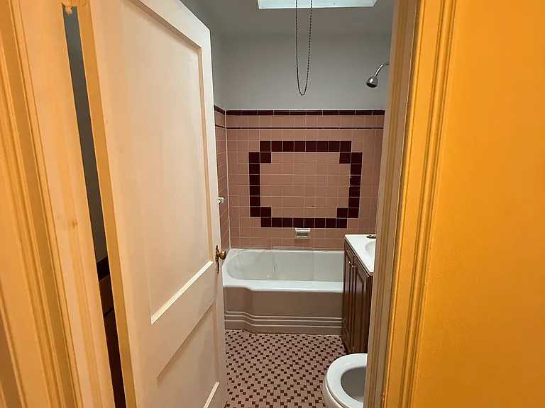 4510 Tudor St — Photo 13